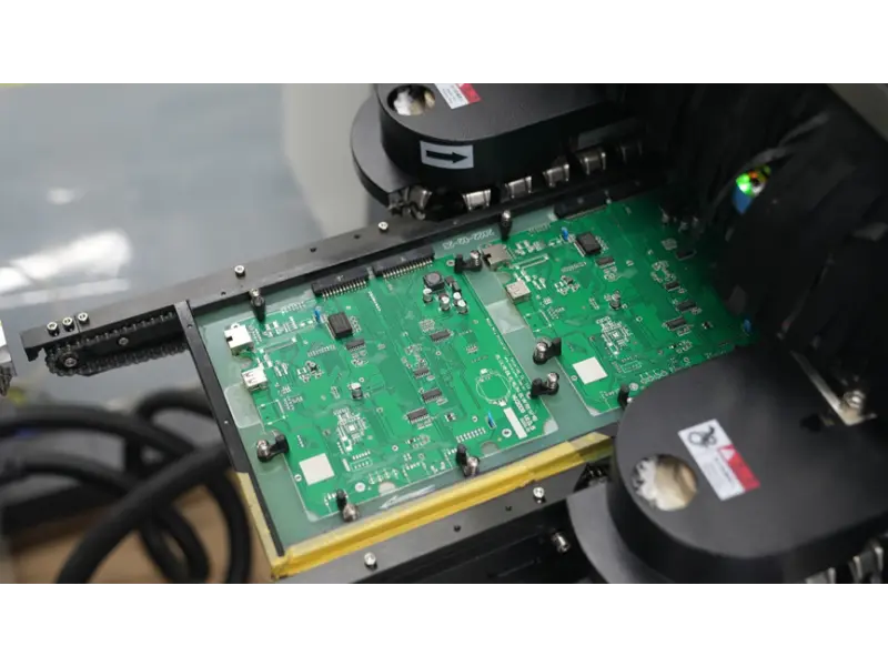 Teocht sádrála ar Cháilíocht PCBA